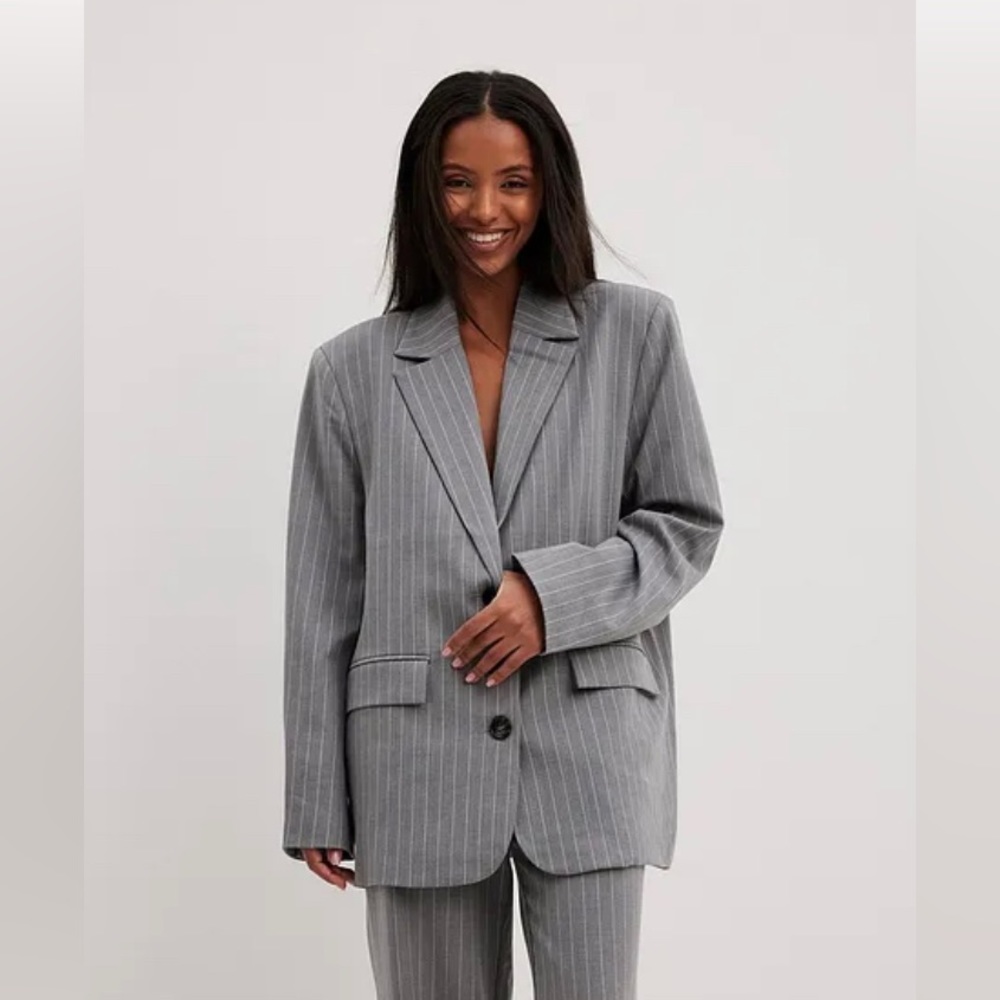 H&M Nwt Oversized Pinstripe Blazer